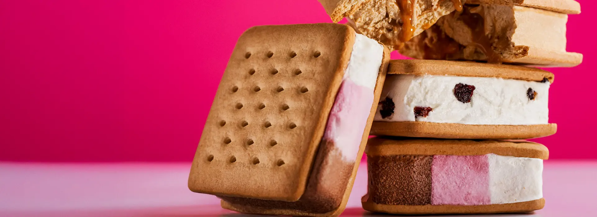 Galleta con helado para una ocasión especial