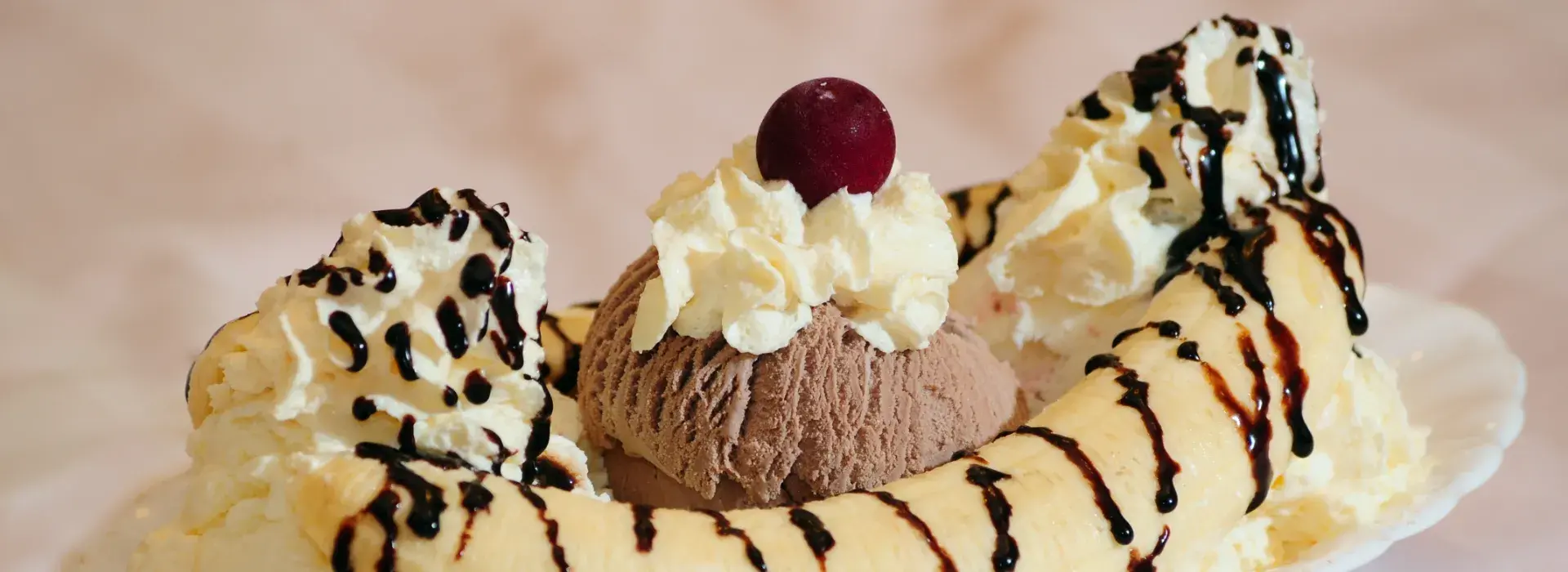 Celebra con una banana split