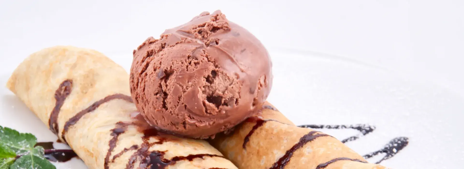 Crepes dulces con helado receta fácil